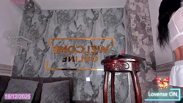 Kirby Carrington online show from December 18, 2025, 12:44 pm