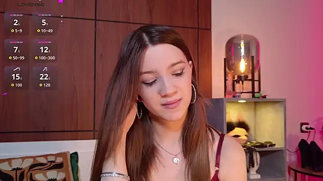 Alison kisss online show from April 19, 2026, 9:50 pm