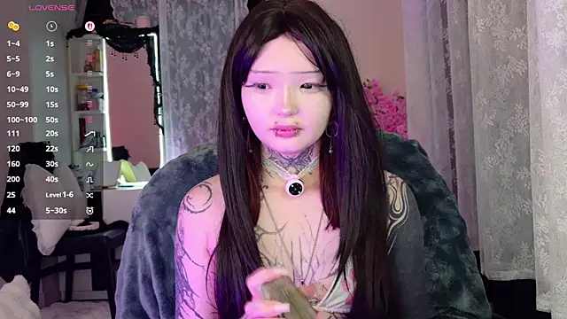 Lein Bone online show from April 19, 2026, 12:11 am