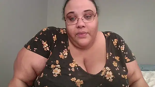 Snapshot of SexyBBW10790 chatting on March 31, 2026, 2:17 pm SexyBBW10790 online show from March 31, 2026, 2:17 pm