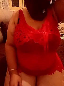 mayakhalyfaa online show from October 28, 2025, 10:23 pm