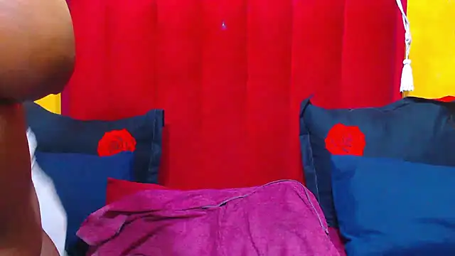 Candycrush2555 online show from January 12, 2026, 4:39 am