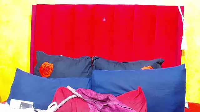 Candycrush2555 online show from January 13, 2026, 6:18 am