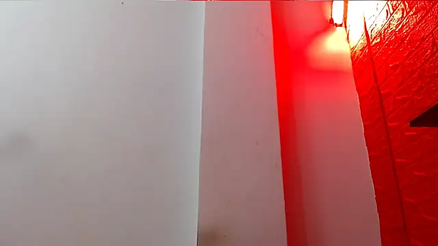 Snapshot of bdsmforever18 chatting on February 6, 2026, 1:54 am bdsmforever18 online show from February 6, 2026, 1:54 am