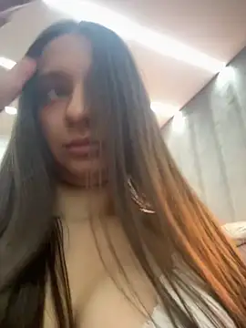 Snapshot of Anyssia chatting on November 13, 2025, 5:34 pm Anyssia online show from November 13, 2025, 5:34 pm