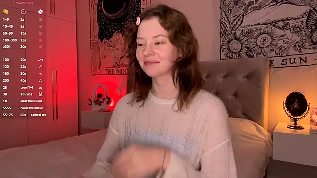 Snapshot of IrisPurrphy chatting on November 10, 2025, 1:37 am IrisPurrphy online show from November 10, 2025, 1:37 am