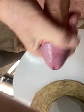 Jonny Agatha online show from April 11, 2026, 5:28 pm