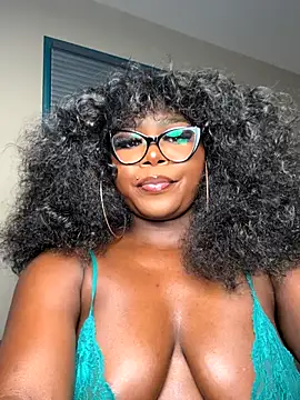 WomanNextdoor1 online show from November 1, 2025, 11:40 pm