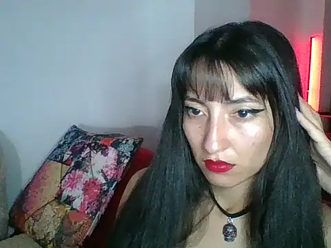 a miss online show from September 21, 2025, 5:25 pm