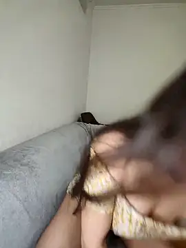 Snapshot of Bebybaba chatting on February 17, 2026, 10:27 pm Bebybaba online show from February 17, 2026, 10:27 pm