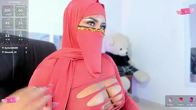 Snapshot of yasmin_elite chatting on November 7, 2025, 2:22 am yasmin elite online show from November 7, 2025, 2:22 am