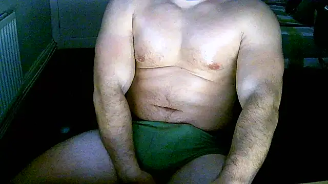 Snapshot of Serpent2463 chatting on October 16, 2025, 11:28 pm Serpent2463 online show from October 16, 2025, 11:28 pm