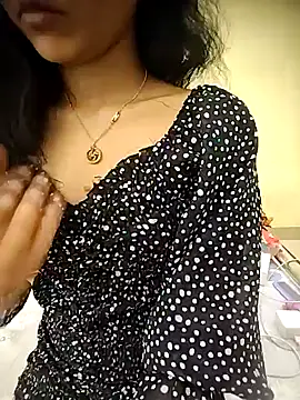 Snaya-baby online show from March 7, 2026, 7:00 pm