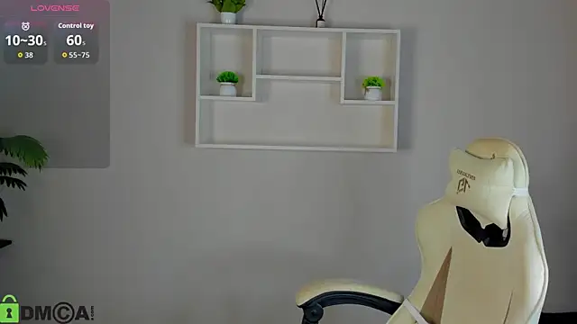 Allice Cox online show from October 29, 2025, 1:08 am