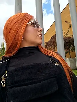 Alis xxx online show from November 7, 2025, 6:52 pm