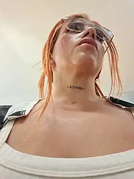 Alis xxx online show from December 3, 2025, 6:50 pm