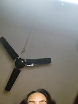 Snapshot of Dazzling_khushii chatting on October 31, 2025, 5:58 pm Dazzling khushii online show from October 31, 2025, 5:58 pm