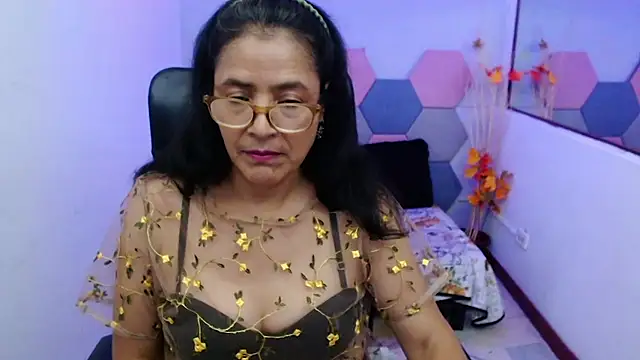 AmandaPeet online show from September 17, 2025, 7:59 pm