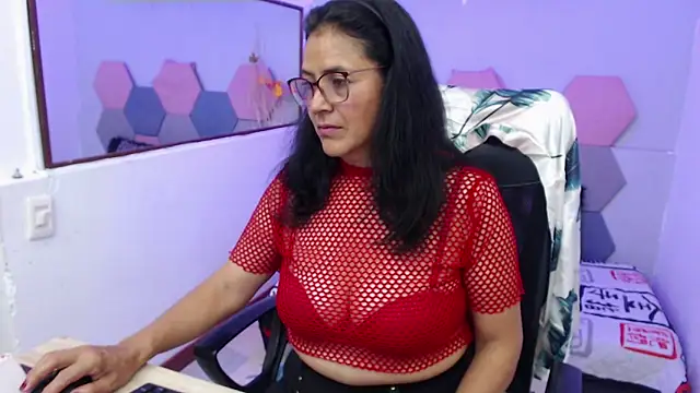 AmandaPeet online show from October 10, 2025, 7:57 pm