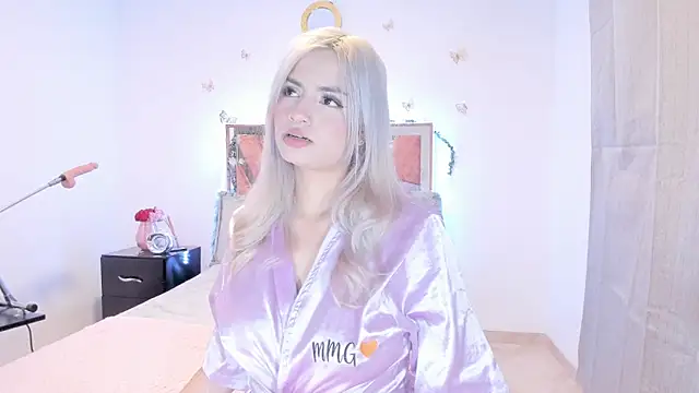 Ella Lenox online show from October 23, 2025, 12:21 am