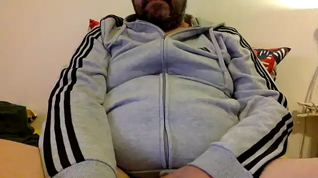 Snapshot of steve669_hot chatting on October 25, 2025, 7:49 am steve669 hot online show from October 25, 2025, 7:49 am