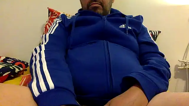 Snapshot of steve669_hot chatting on November 7, 2025, 9:48 pm steve669 hot online show from November 7, 2025, 9:48 pm