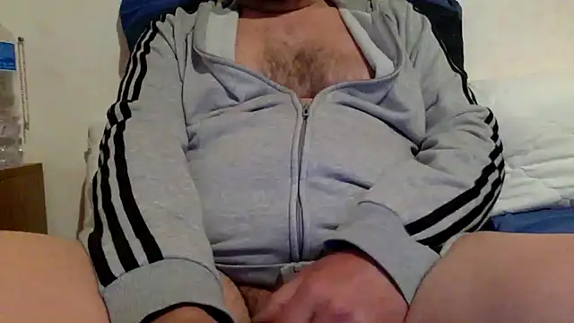 Snapshot of steve669_hot chatting on April 12, 2026, 7:24 am steve669 hot online show from April 12, 2026, 7:24 am