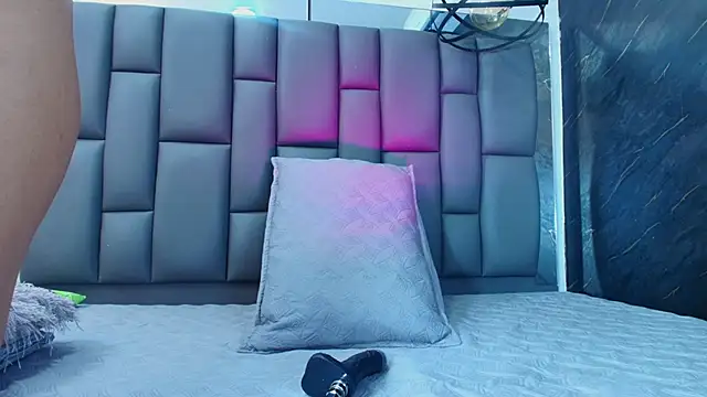 Roxana gomez online show from January 10, 2026, 3:19 am