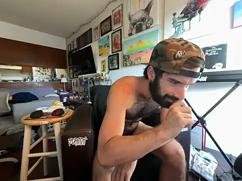 Snapshot of Pupscritch chatting on September 22, 2025, 3:47 pm Pupscritch online show from September 22, 2025, 3:47 pm