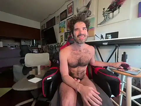 Pupscritch online show from May 12, 2026, 2:25 pm