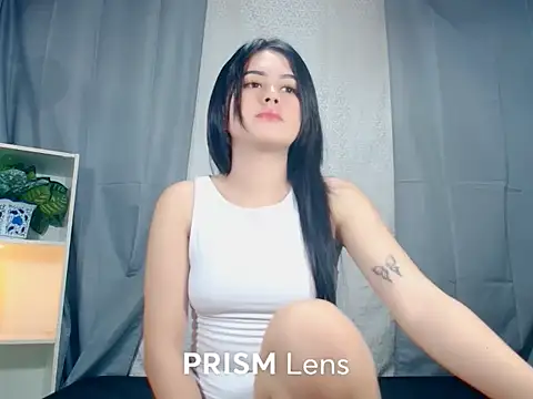 Urasian ladybug online show from December 1, 2025, 7:46 am