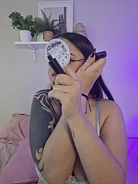 Abby Garciaa online show from November 27, 2025, 8:55 pm