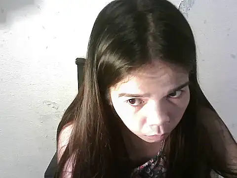 flawless yue online show from April 20, 2026, 7:04 pm