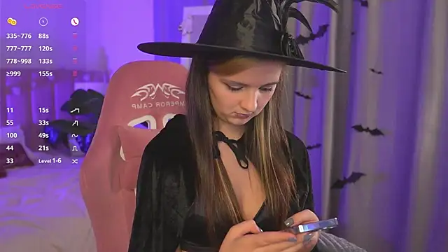 LilLisa online show from October 24, 2025, 4:14 pm