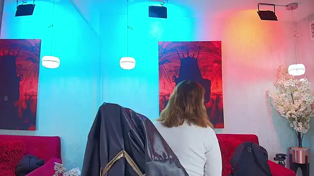 Valery milleer online show from October 27, 2025, 12:31 pm