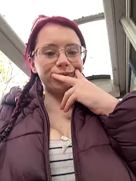 raen001 online show from November 18, 2025, 8:52 am