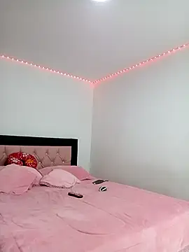 AlissonPeach01 online show from January 16, 2026, 2:37 am