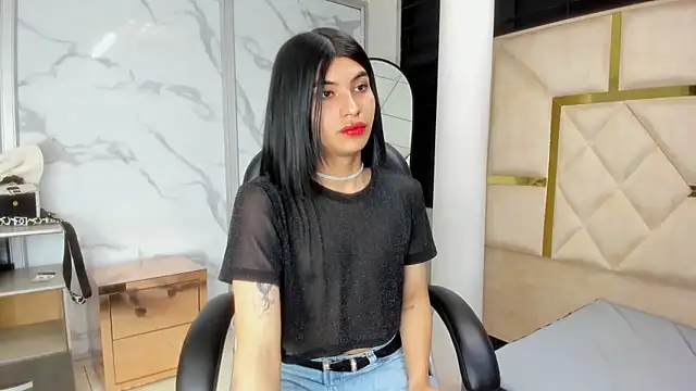 Allisonts69 online show from December 18, 2025, 3:56 am