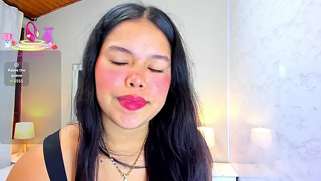 kittyy babee online show from September 22, 2025, 11:23 am