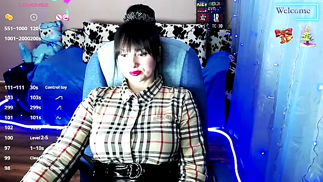 Snapshot of MilaRay chatting on January 6, 2025, 4:13 pm MilaRay online show from January 6, 2025, 4:13 pm