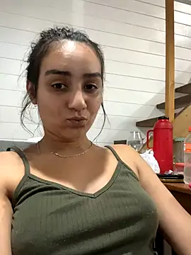 Snapshot of hannahhotwife chatting on October 4, 2025, 3:48 am hannahhotwife online show from October 4, 2025, 3:48 am