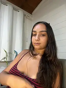 hannahhotwife online show from March 31, 2026, 10:43 pm