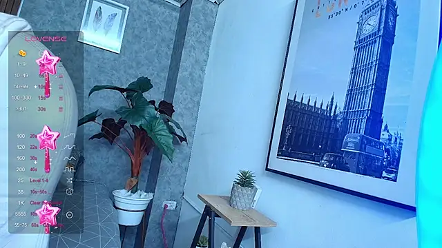 sakuramoss online show from November 14, 2025, 6:01 am