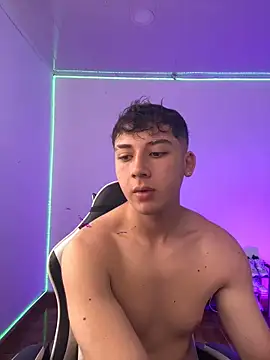 Casper   kyy online show from October 3, 2025, 3:42 pm