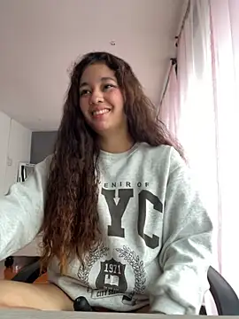 lana rousse01 online show from November 28, 2025, 4:31 pm