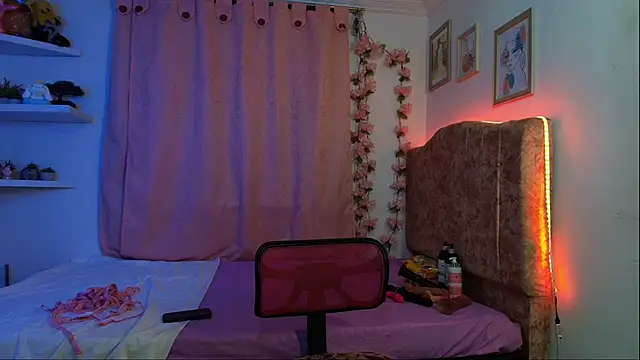 evansweett7 online show from January 10, 2026, 11:53 pm