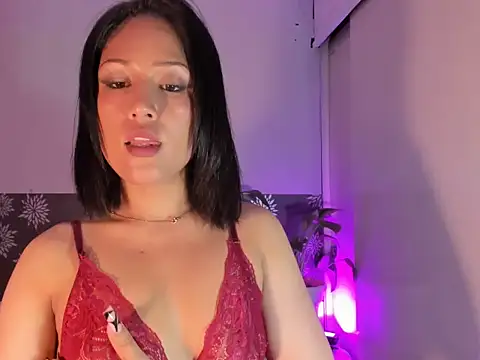 VikyRossee online show from October 7, 2025, 3:25 am