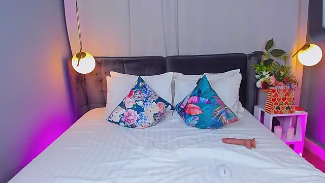 CandyJaneX online show from February 13, 2026, 1:29 pm