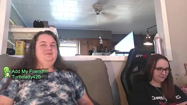 LittleBunny3 online show from October 19, 2025, 7:47 pm