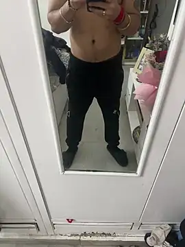 7 INCH MONSTER online show from February 15, 2026, 9:30 am